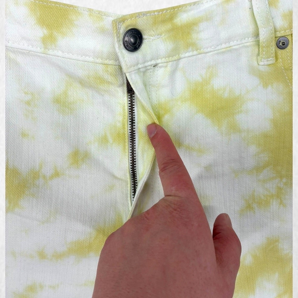 Aerie Yellow Tie Dye Distressed Denim Shorts XL NWT Raw Hem Festival Summer - Picture 3 of 6
